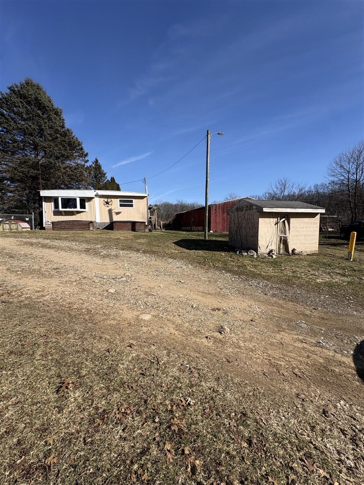 54277 Day Road Marcellus, MI 49067 - Photo 2 of 9