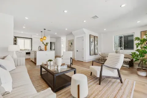 $2,049,000 | 314 Chinquapin Avenue, Carlsbad, CA 92008