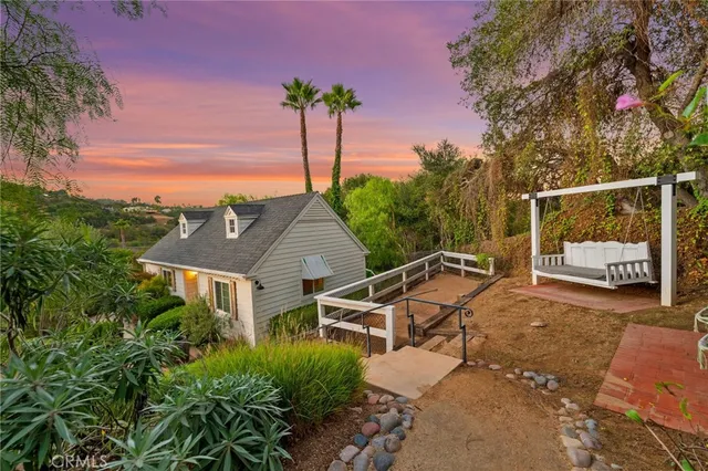 $1,894,000 | 3945 Pala Mesa Drive, Fallbrook, CA 92028