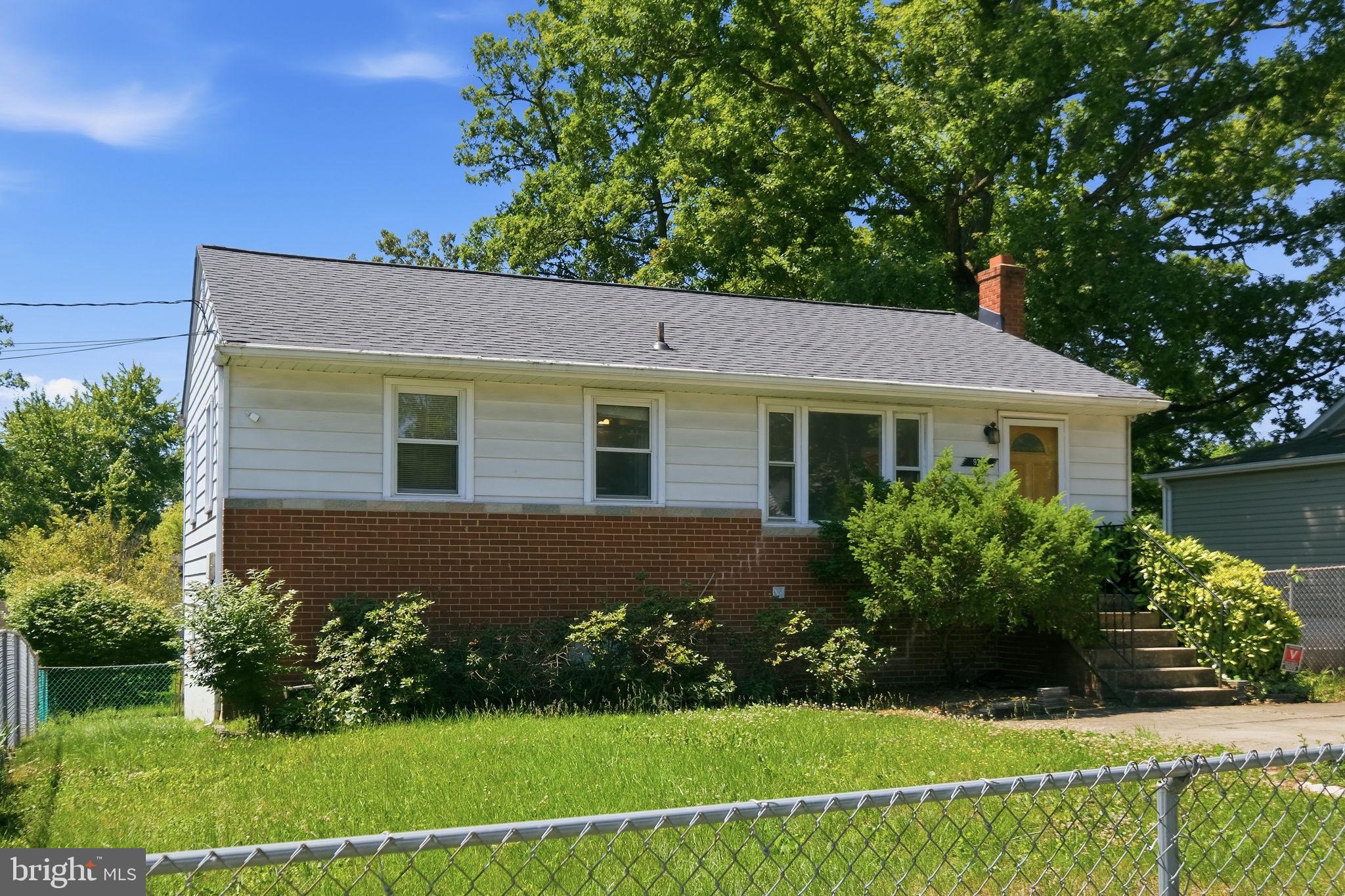 9205 4th Street Lanham, MD 20706 - Photo 2 of 30