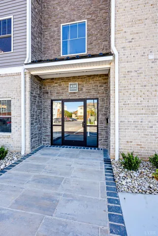 $335,000 | 420 Capstone Drive, Unit 305, Lynchburg, VA 24502