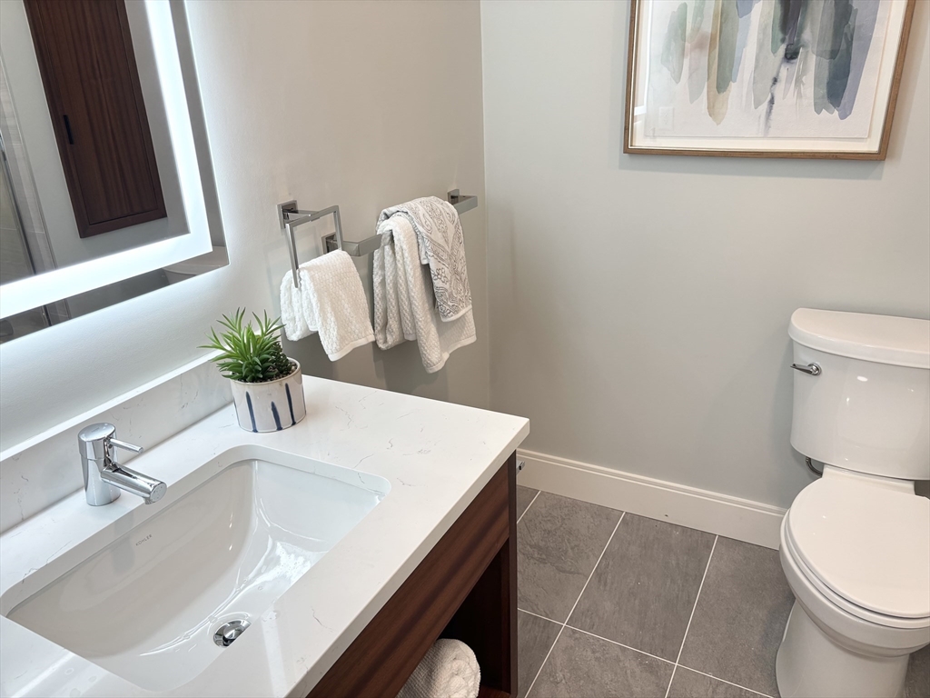 1391 Main Street, Unit 302 Walpole, MA 02081 - Photo 20 of 27