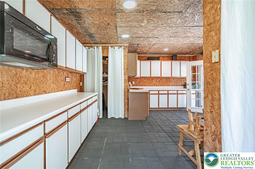 3857 Friedens Road Slatington, PA 18080 - Photo 70 of 75