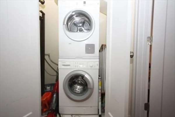 $6,250 | 20 Chapel Street, Unit C1007, Brookline, MA 02446