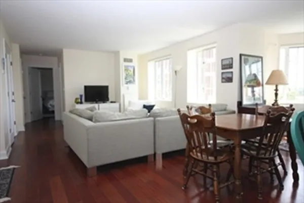 $6,250 | 20 Chapel Street, Unit C1007, Brookline, MA 02446