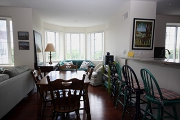 20 Chapel Street, Unit C1007 Brookline, MA 02446 - Photo 5 of 21