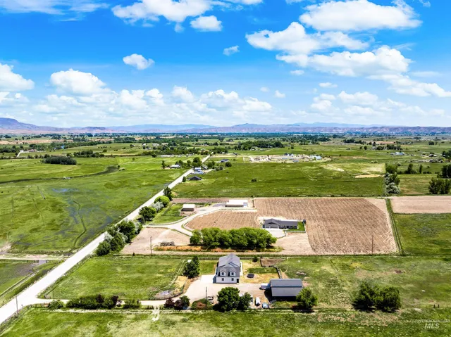 $829,800 | 1415 Morehouse Road, Emmett, ID 83617