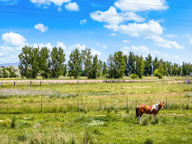 $829,800 | 1415 Morehouse Road, Emmett, ID 83617