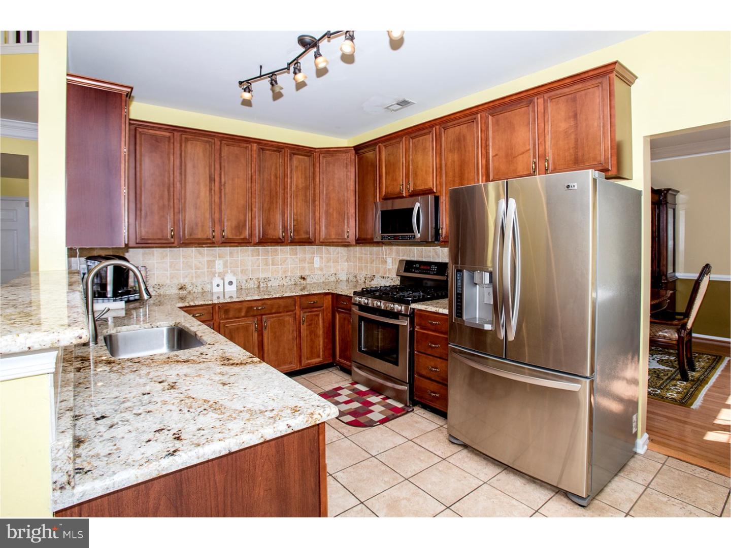 37 Rock Run Road East Windsor, NJ 08520 - Photo 8 of 25