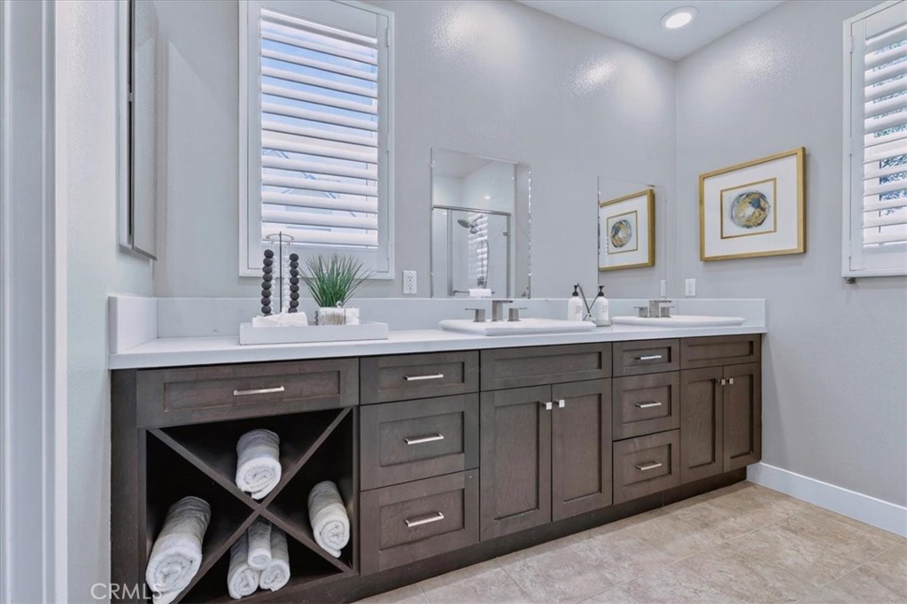 168 Crossover Irvine, CA 92618 - Photo 28 of 70