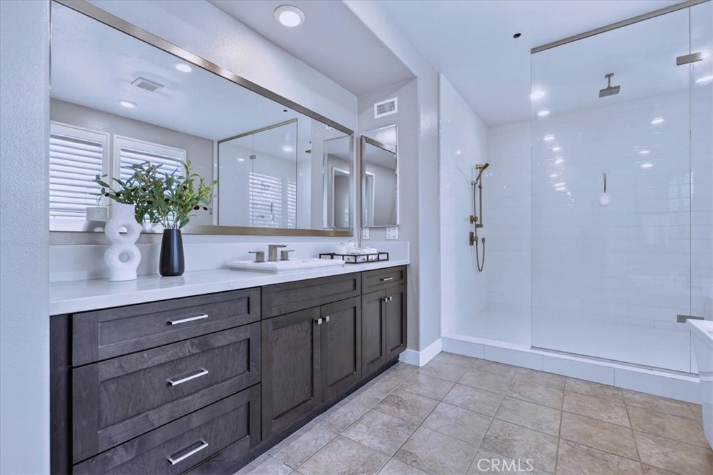 168 Crossover Irvine, CA 92618 - Photo 37 of 70