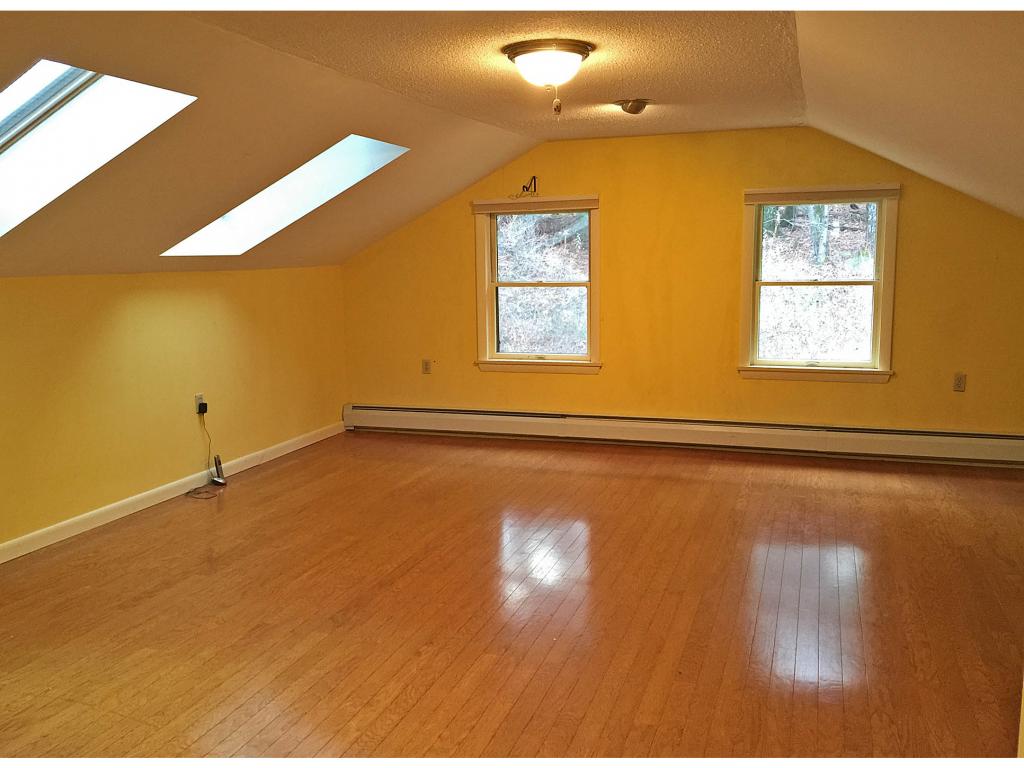766 Meadowbrook Road Brattleboro, VT 05301 - Photo 15 of 34 Gallery Image 15