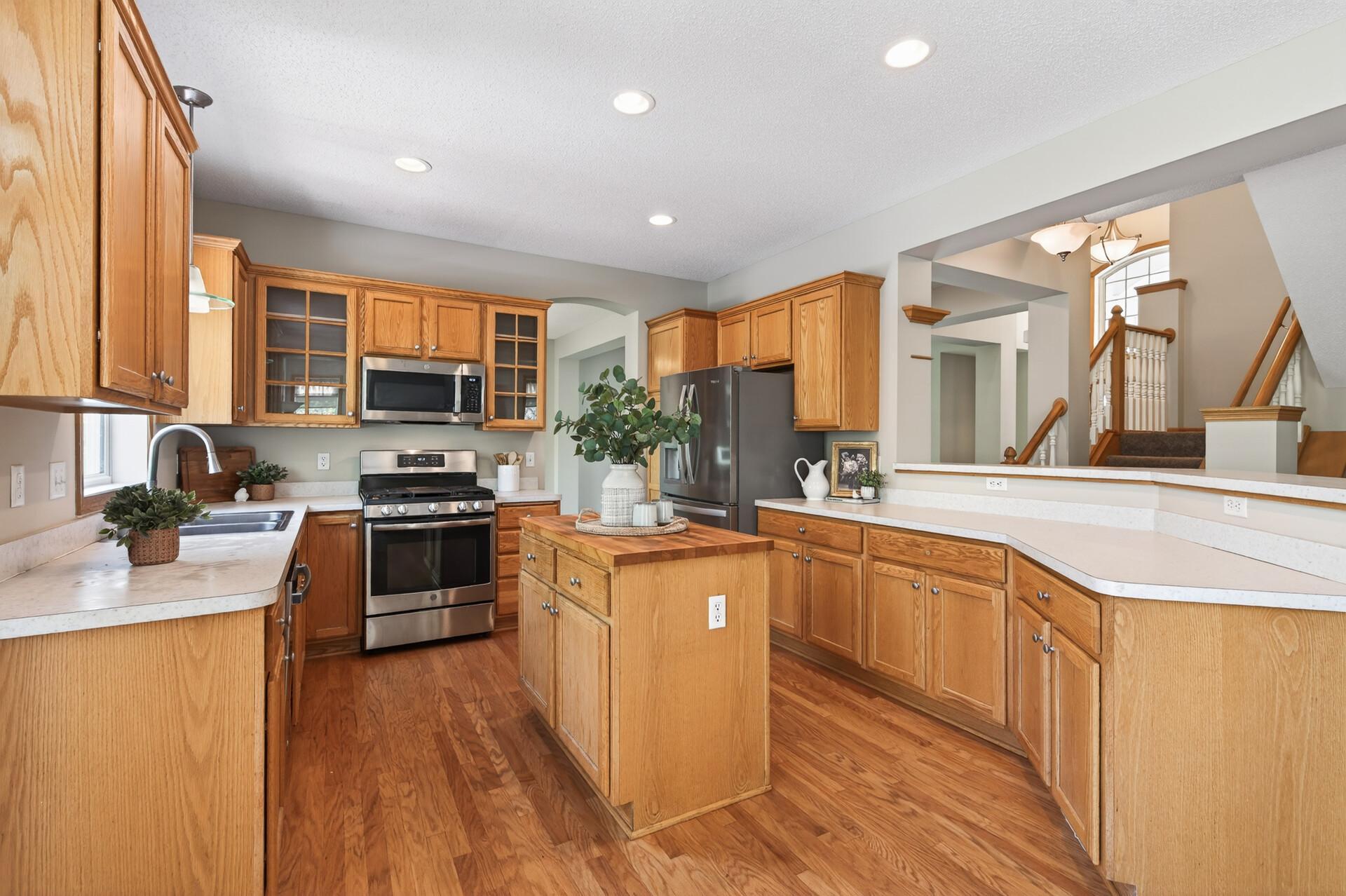 6341 Alwin Circle Mound, MN 55364 - Photo 6 of 67