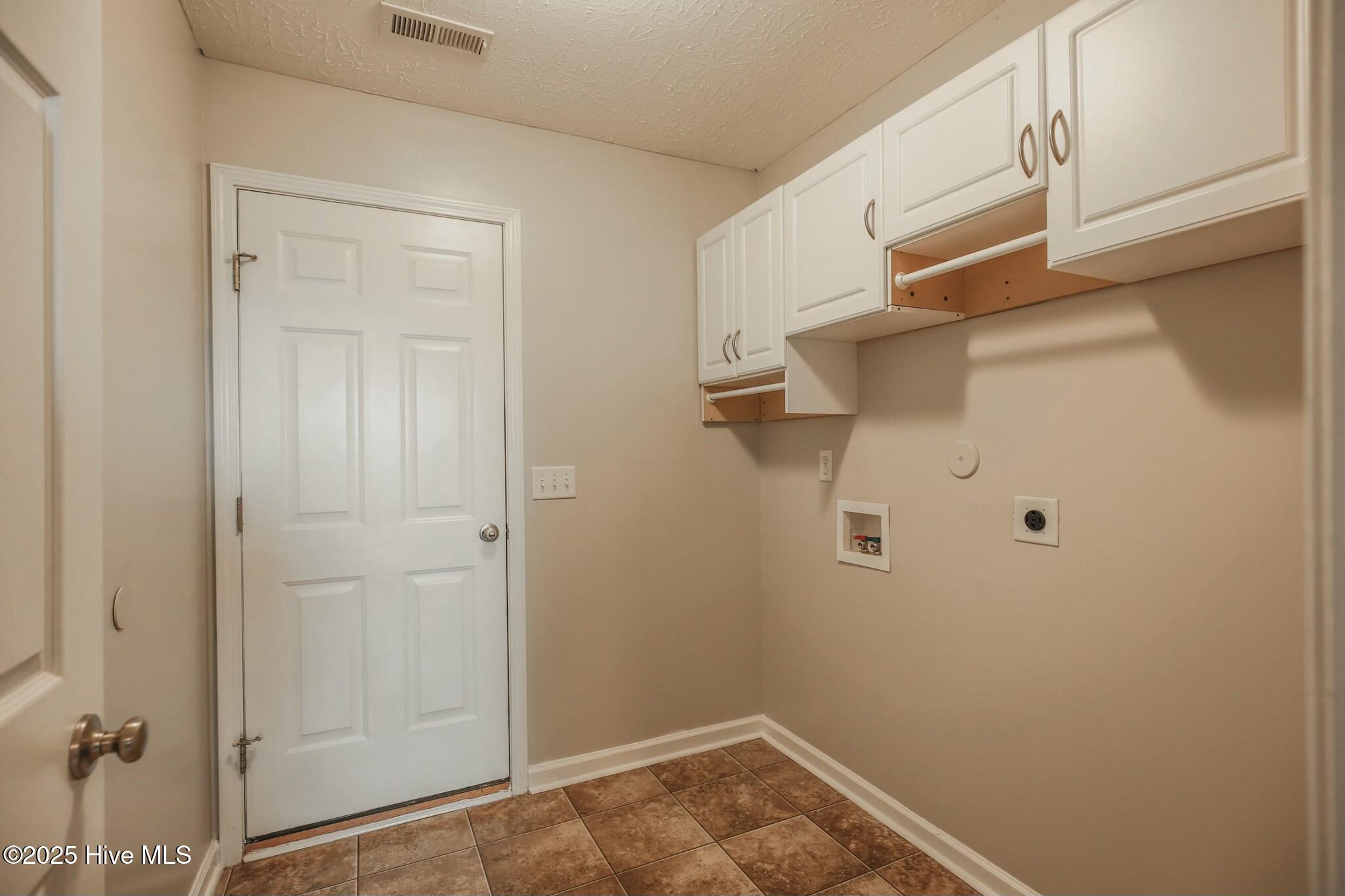 413 Tree Court Holly Ridge, NC 28445 - Photo 13 of 35 tempImagelpHdV7