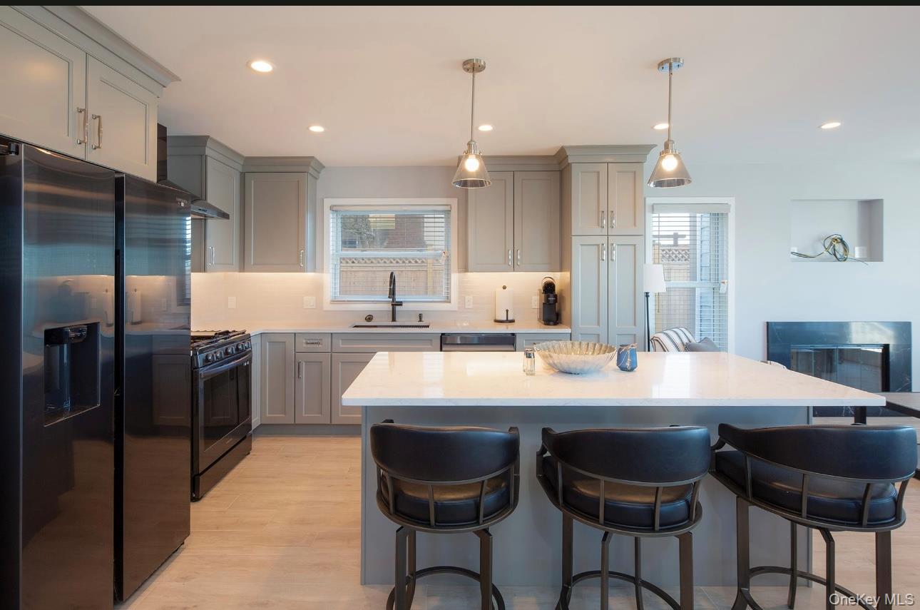 15 A Oakhurst Road Hampton Bays, NY 11946 - Photo 6 of 20