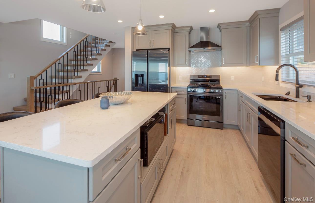 15 A Oakhurst Road Hampton Bays, NY 11946 - Photo 8 of 20