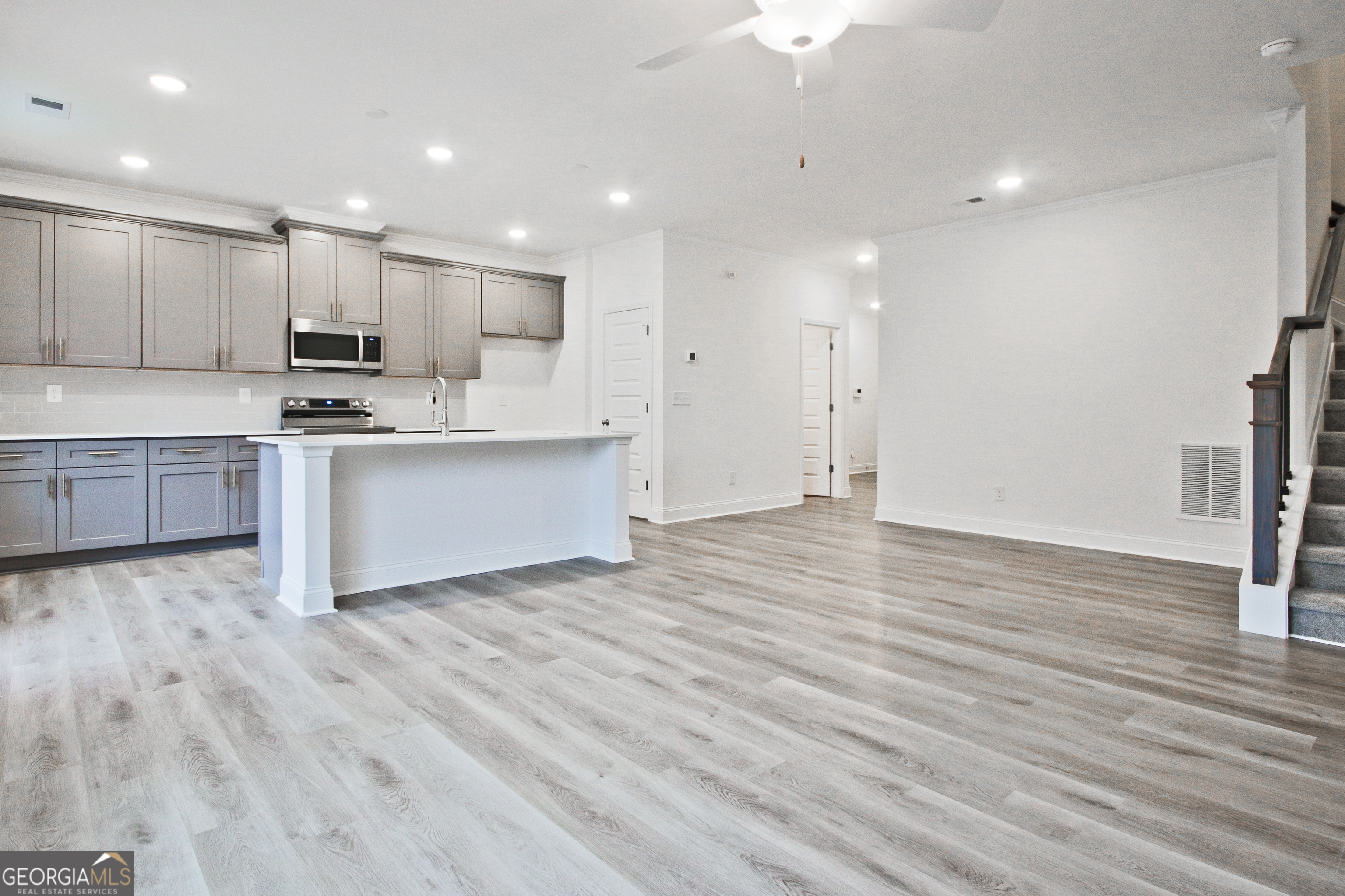 897 Counterpoint Drive Decatur, GA 30032 - Photo 10 of 35 Gallery Image 10