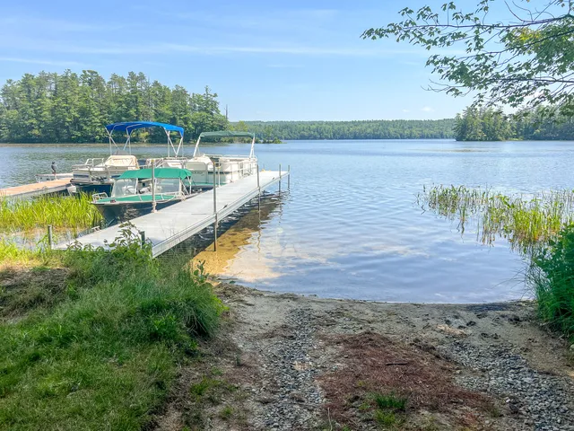 $95,000 | 105 Meadow Road, Raymond, ME 04071