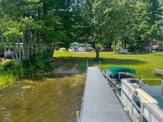 $95,000 | 105 Meadow Road, Raymond, ME 04071