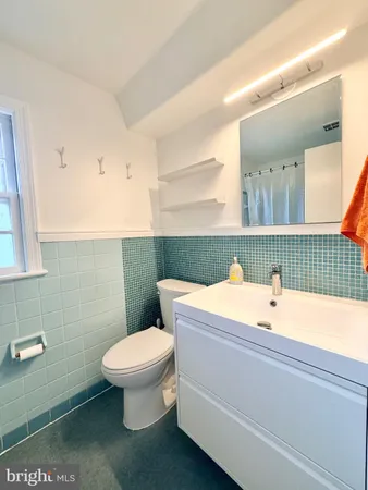 $4,300 | 3125 North Nottingham Street, Arlington, VA 22207