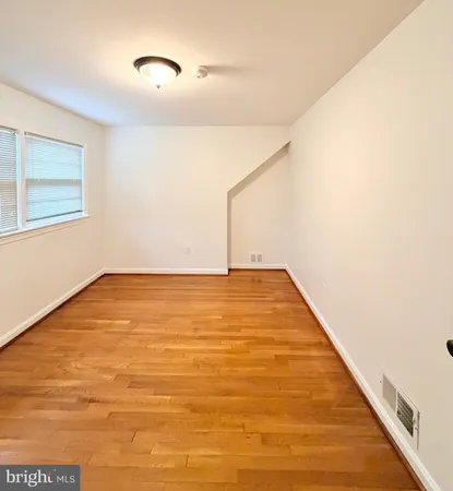 $4,300 | 3125 North Nottingham Street, Arlington, VA 22207