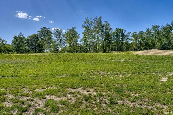 $250,000 | 2481 Victoria Woods, Boonville, IN 47601