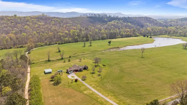 $699,900 | 1597 Back Berryton Road, Summerville, GA 30747