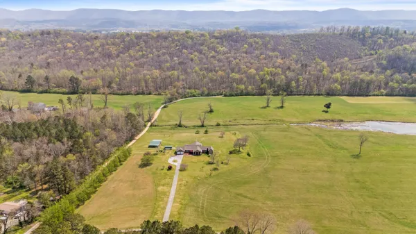 $699,900 | 1597 Back Berryton Road, Summerville, GA 30747