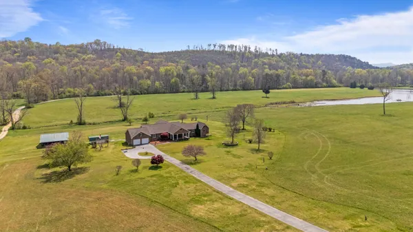 $699,900 | 1597 Back Berryton Road, Summerville, GA 30747