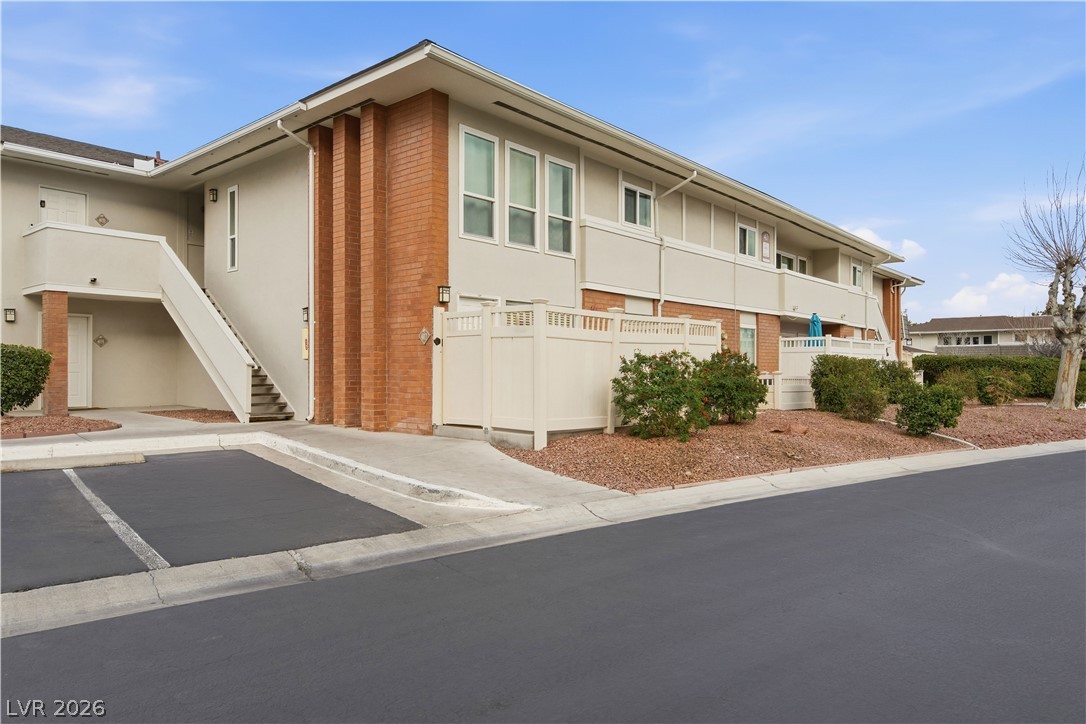 2838 Geary Place, Unit 4017 Las Vegas, NV 89109 - Photo 20 of 31 A sought-after first-floor condo in Monterey at LVCC, perfect for anyone who values accessibility and effortless living.