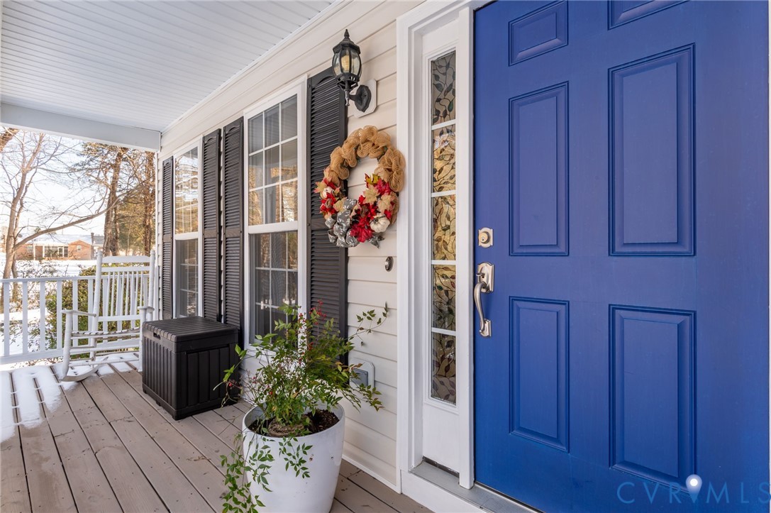 13366 Depot Road Hanover, VA 23069 - Photo 5 of 27 an entryway with wooden floor and windows