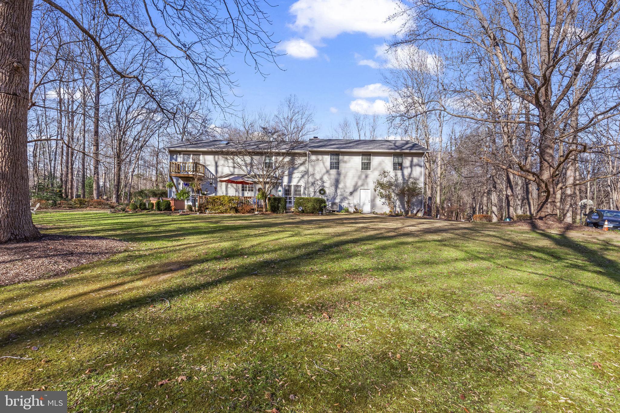 213 King James Road Upper Marlboro, MD 20774 - Photo 34 of 39 a house view with swimming pool