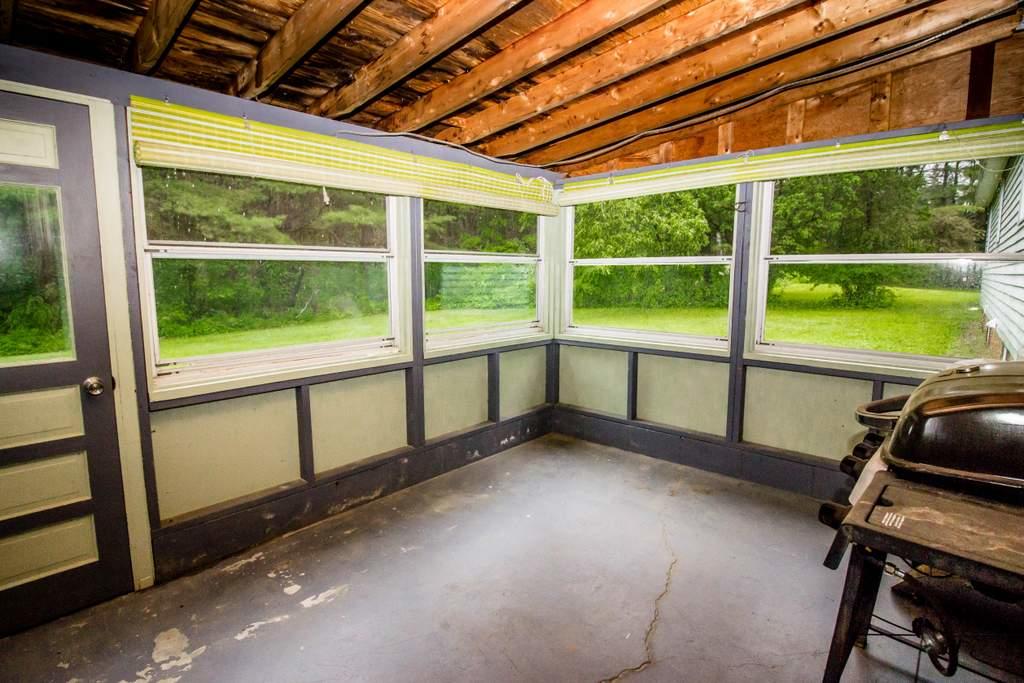 146 Davis Road Farmington, ME 04938 - Photo 19 of 20 Porch