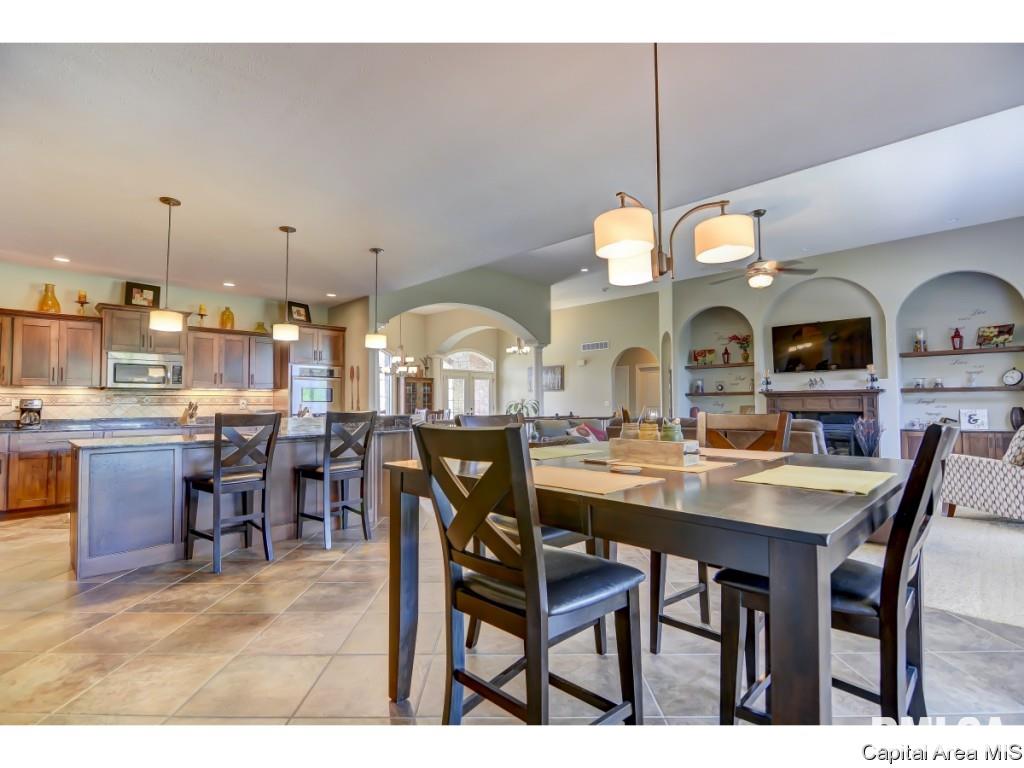 4304 Fiddlers Bend Springfield, IL 62711 - Photo 9 of 36
