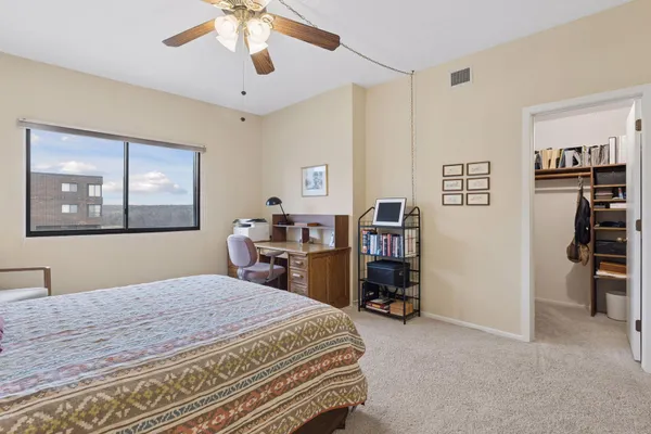 $229,000 | 2275 Youngman Avenue West, Unit 410W, St. Paul, MN 55116