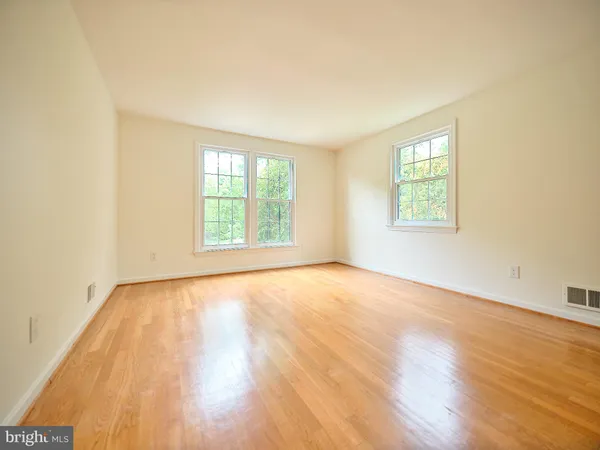 $5,550 | 9124 Copenhaver Drive, Potomac, MD 20854