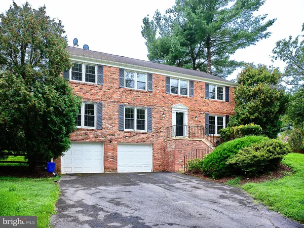 $5,550 | 9124 Copenhaver Drive, Potomac, MD 20854