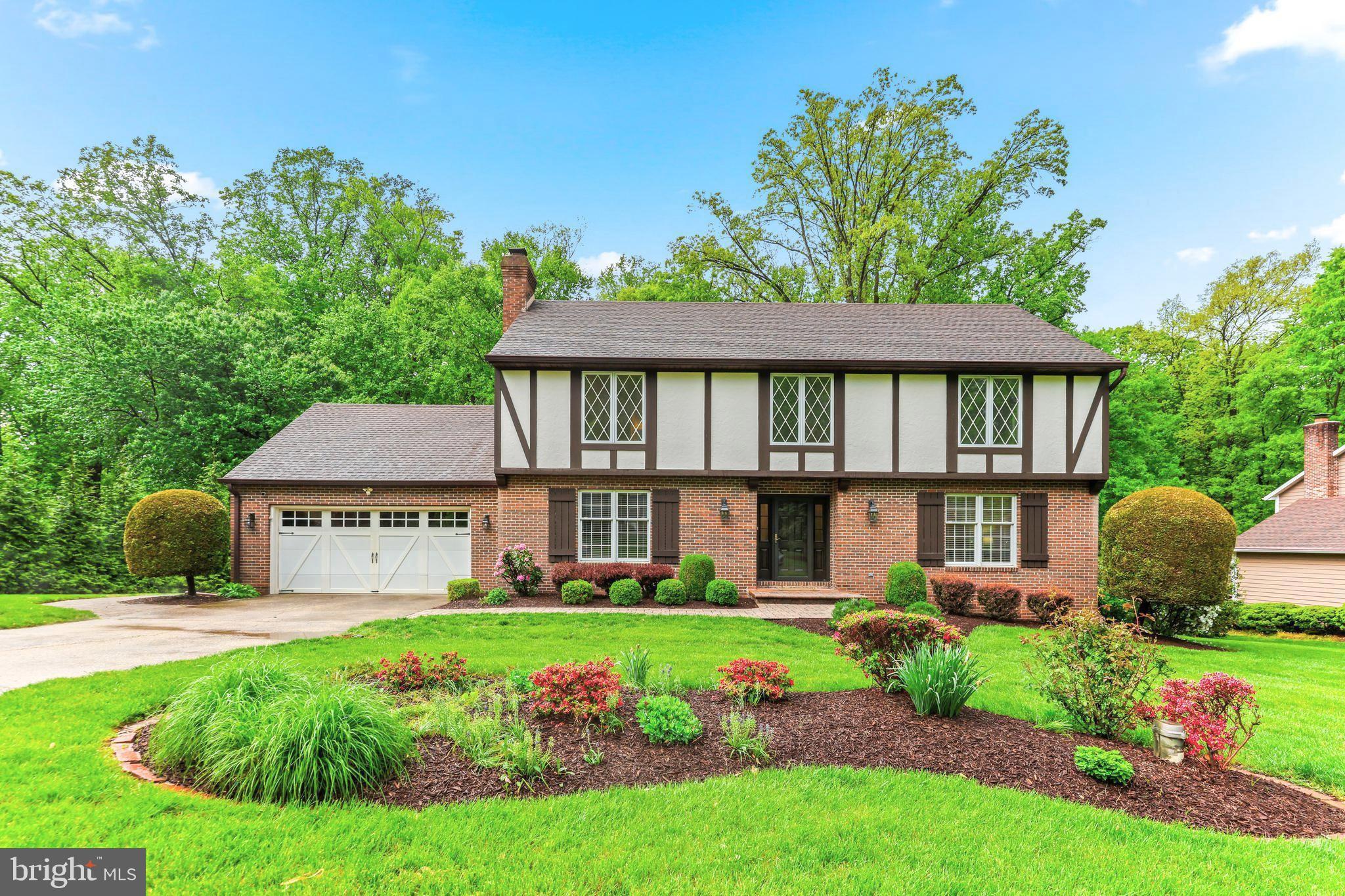 1074 Foxcroft Run Annapolis, MD 21401 - Photo 2 of 66 Welcome to 1074 Foxcroft Run in Carriage Hills