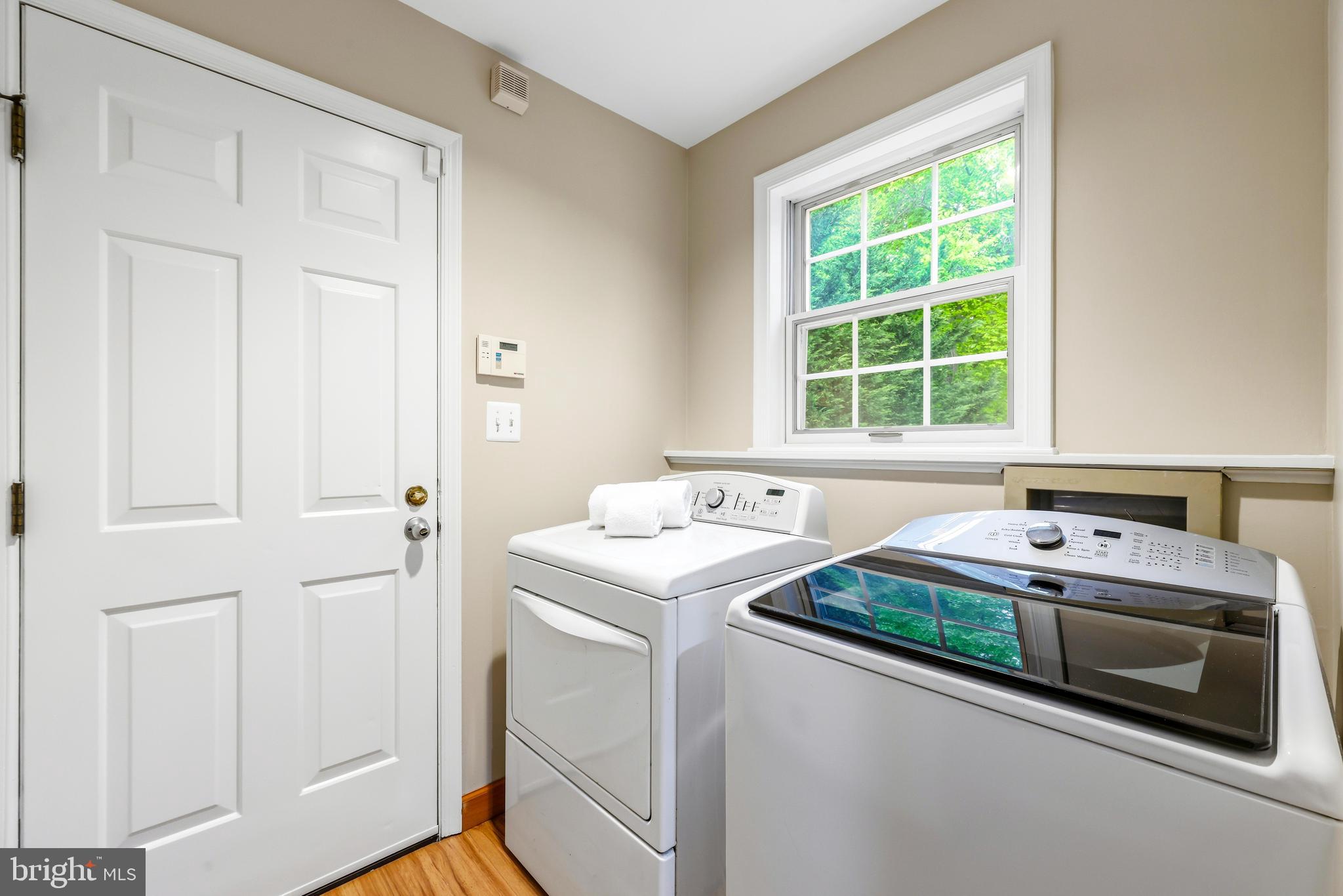 1074 Foxcroft Run Annapolis, MD 21401 - Photo 26 of 66 a utility room with closet a washer and dryer