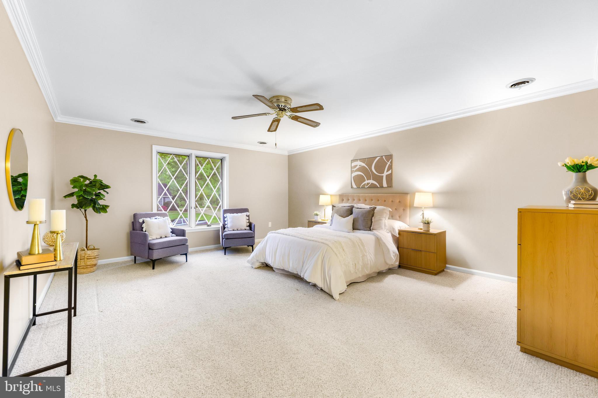 1074 Foxcroft Run Annapolis, MD 21401 - Photo 28 of 66 a bedroom with bed and a couch
