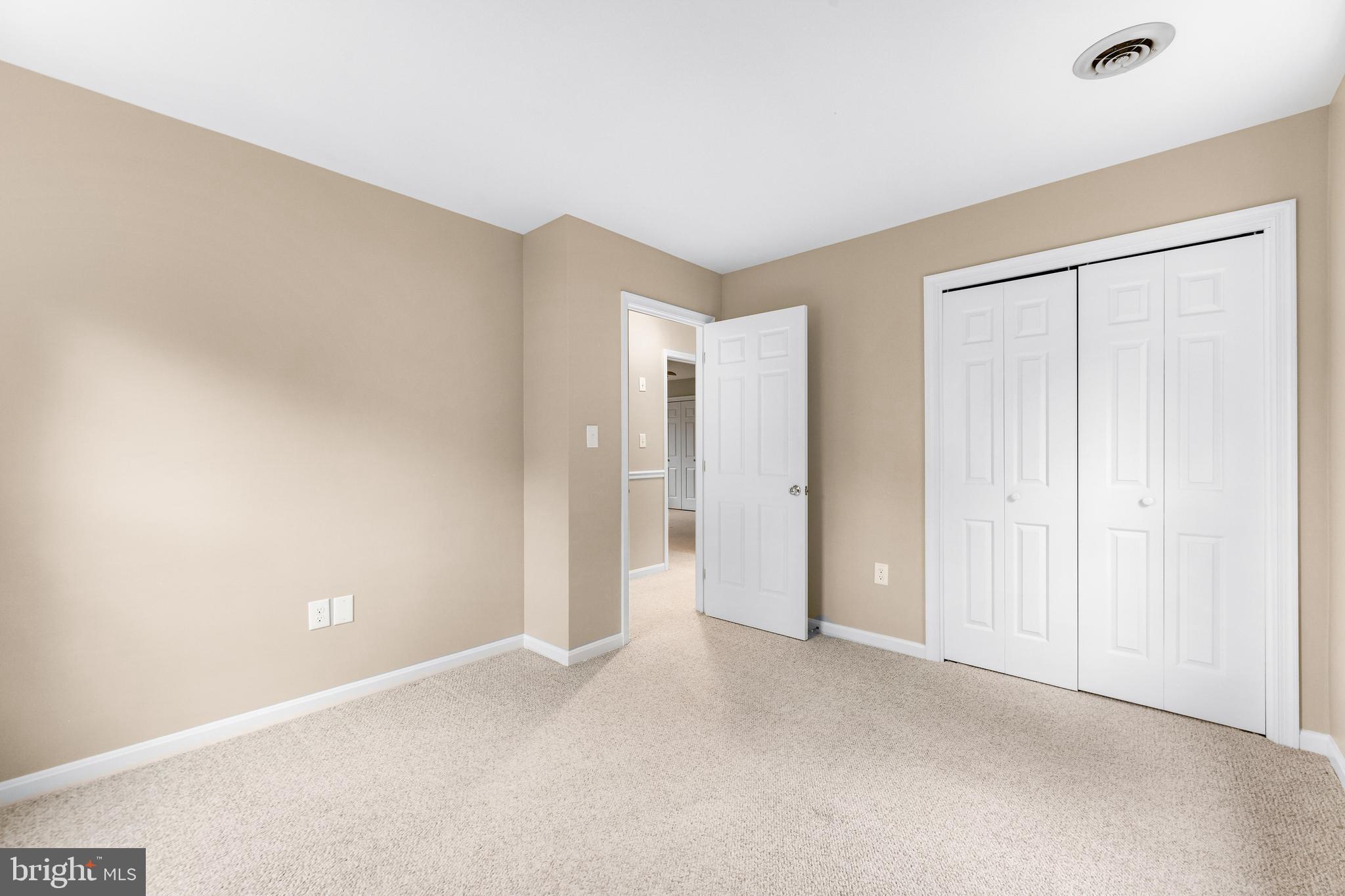 1074 Foxcroft Run Annapolis, MD 21401 - Photo 34 of 66 a view of an empty room and closet area