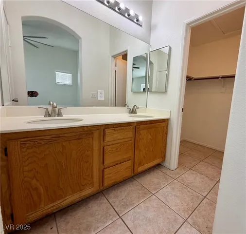 $1,895 | 686 Arrowhead Canyon Drive, Henderson, NV 89002