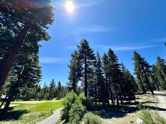 a view of outdoor space with mountain view
