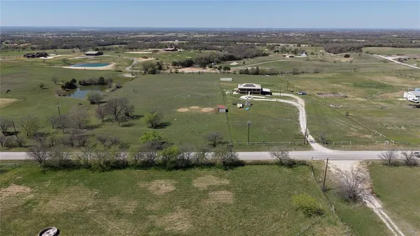 $2,000 | 528 County Road 4227, Decatur, TX 76234