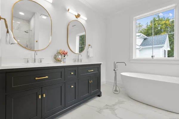 $1,775,000 | 706 Judd Street, Fairfield, CT 06824