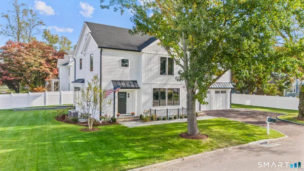 $1,775,000 | 706 Judd Street, Fairfield, CT 06824