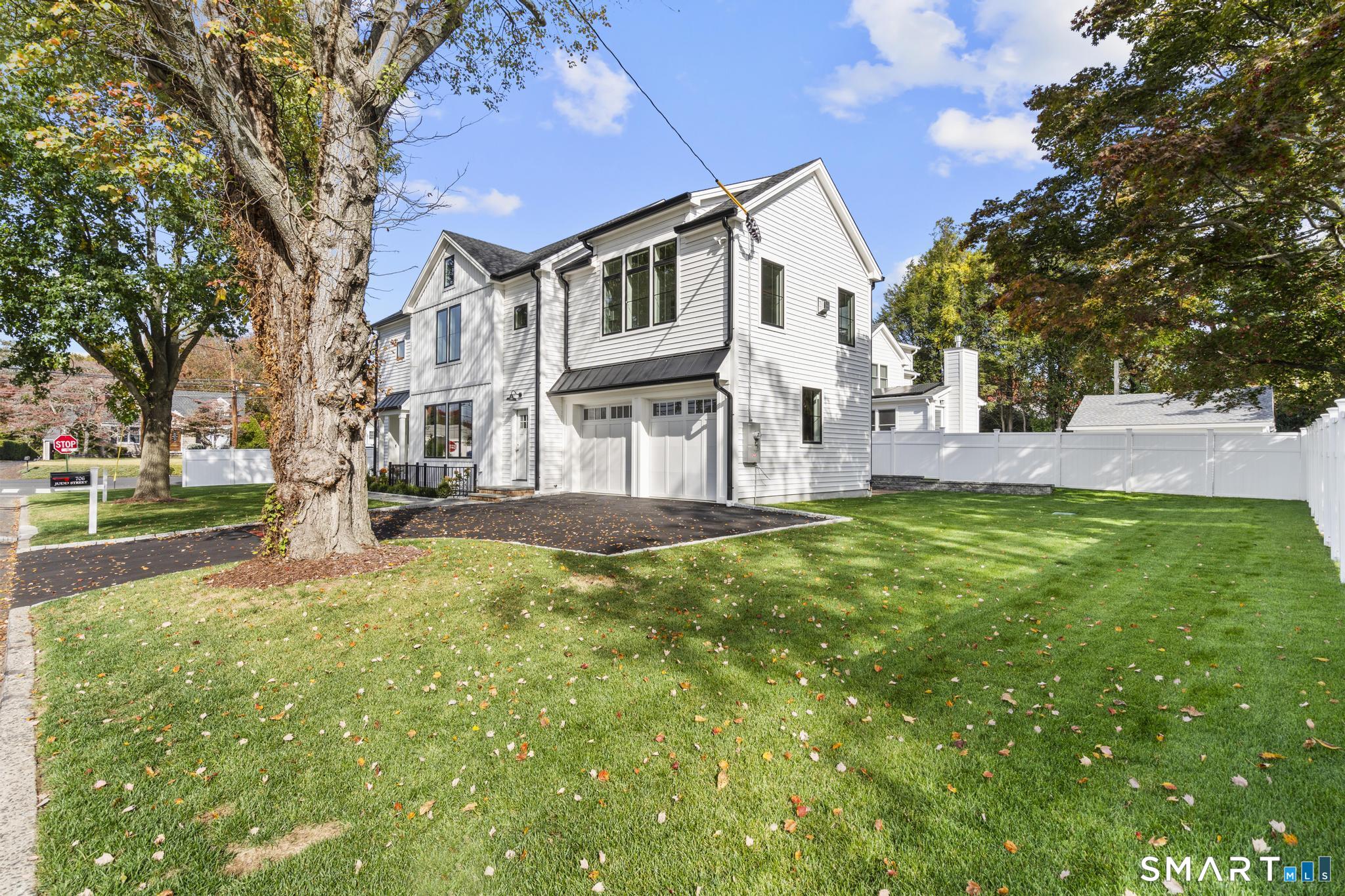 706 Judd Street Fairfield, CT 06824 - Photo 33 of 38