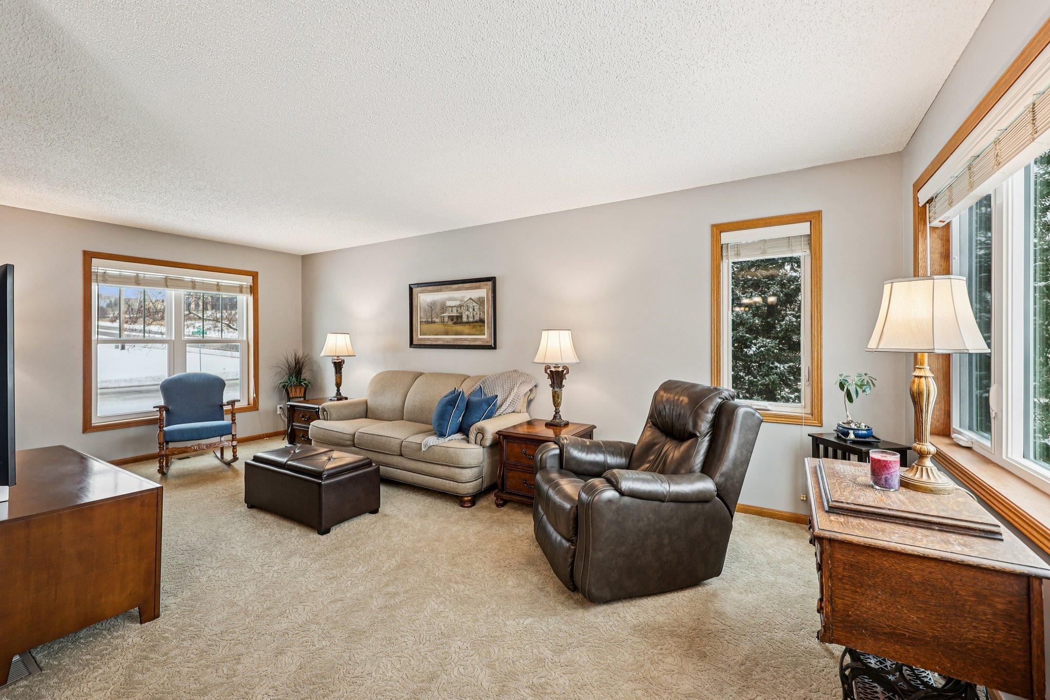 9000 Parkside Drive Woodbury, MN 55125 - Photo 12 of 56