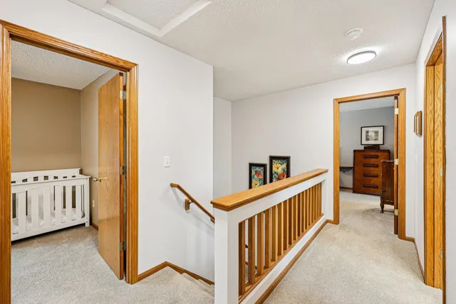 $544,000 | 9000 Parkside Drive, Woodbury, MN 55125