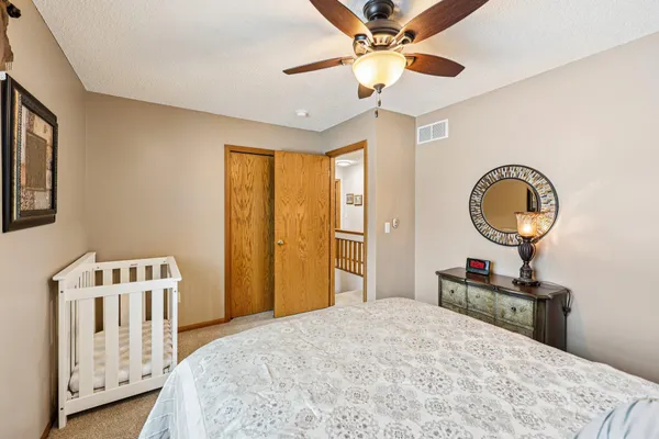 $524,900 | 9000 Parkside Drive, Woodbury, MN 55125